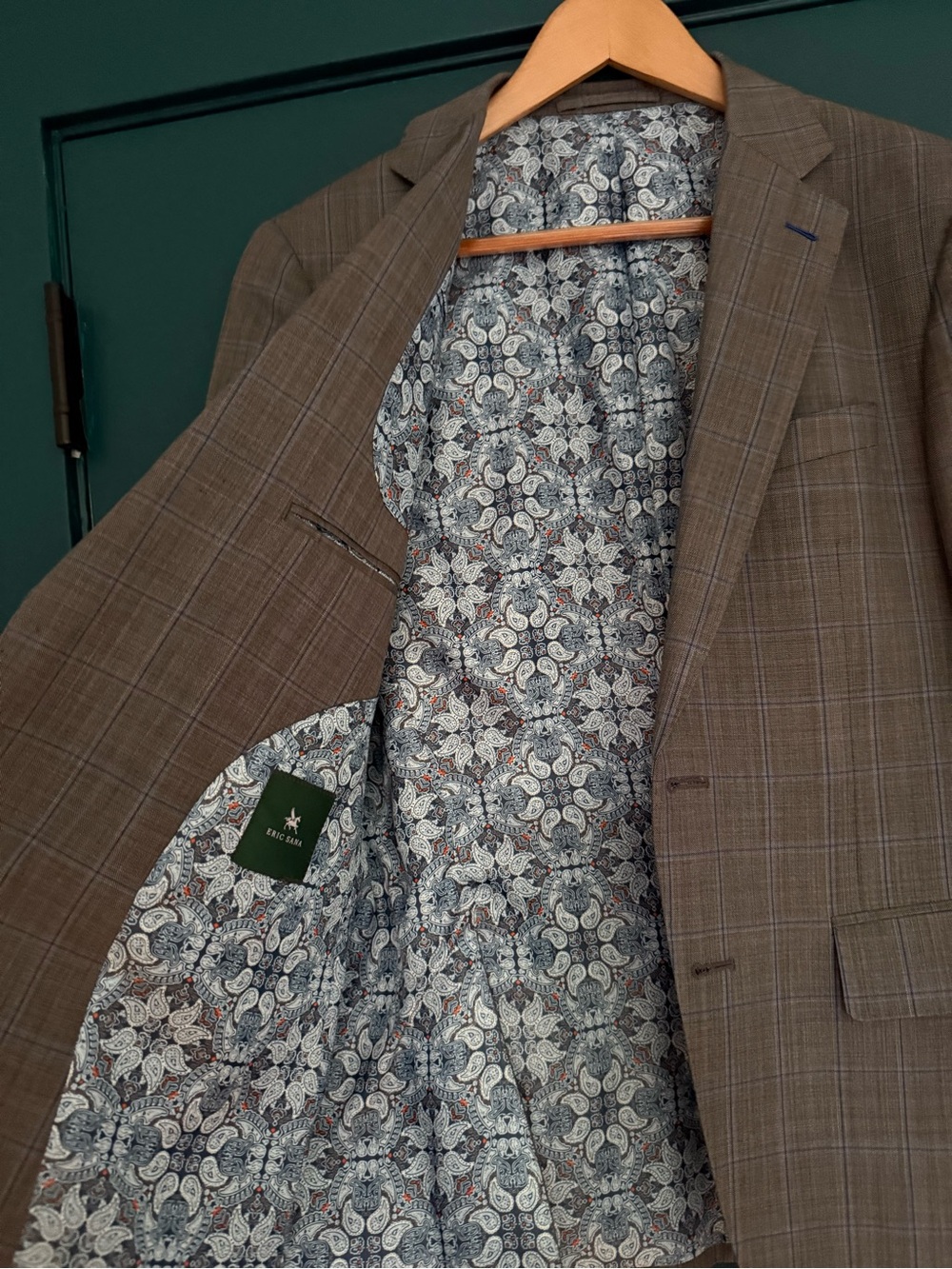 Men's Gray Plaid Blazer - Classic Tailored Sports Jacket - Picture 2 of 6